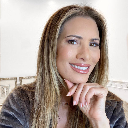 CZ’s Easy, 10-Minute Daily Makeup Routine